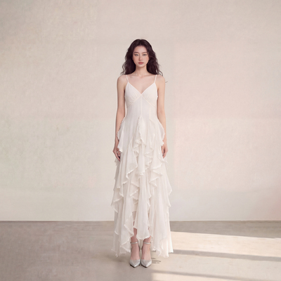 艾格法式吊带A字收腰显瘦连衣裙