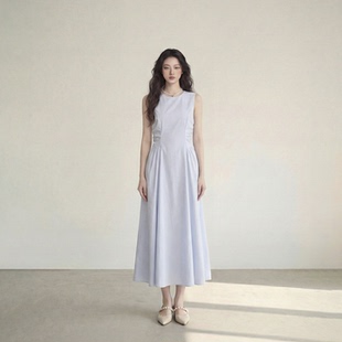 高级感背心长裙 中长款 艾格温柔简约风无袖 连衣裙女浅蓝色收腰修身