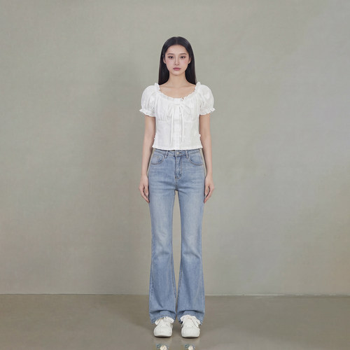 艾格白色泡泡袖显瘦短袖T恤