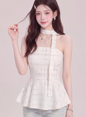 修身型白色格子抹胸背心女2026新款夏季外穿甜辣荷叶边收腰上衣