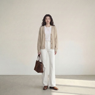 显瘦直筒休闲长裤 极简风微喇牛仔裤 女2026新款 艾格白色喇叭裤