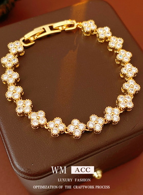 真金电镀镶锆石花朵别扣手链轻奢感精致手环气质小众百搭手饰