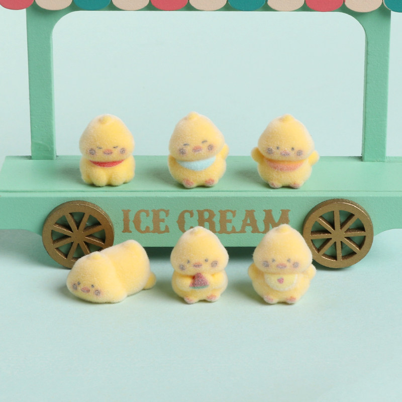 卡通植绒小黄鸡萌粒树脂车载桌面摆件挂件微景观装饰工位小礼品,家居饰品,装饰摆件,淘宝优惠券,粉丝福利购,淘宝优惠卷