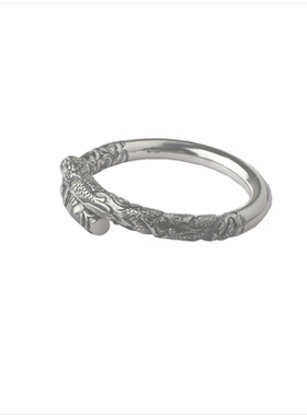 祥云复古风光面龙纹抱柱手工银