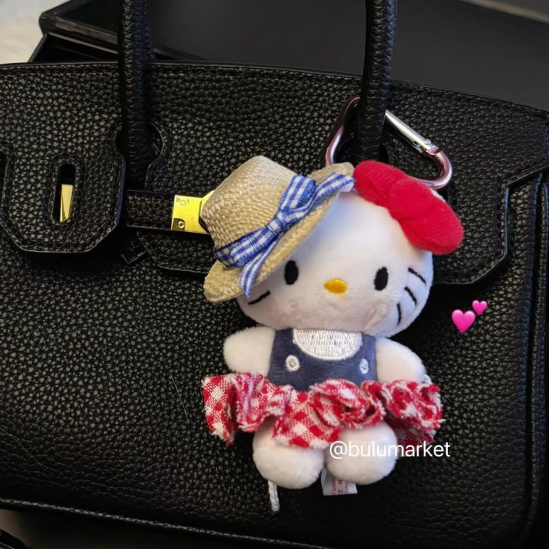 草帽红格kt猫咪挂件背包可爱毛绒