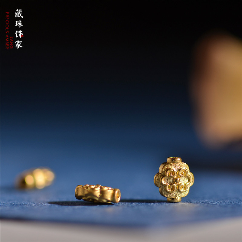 足金錾刻古法黄金平安如意小隔珠图片