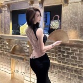 美式 2025年春季 新款 辣妹风性感露背包臀裙生日聚会礼服长裙子