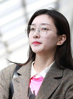 圆脸江疏影韩版街拍黄色同款眼镜