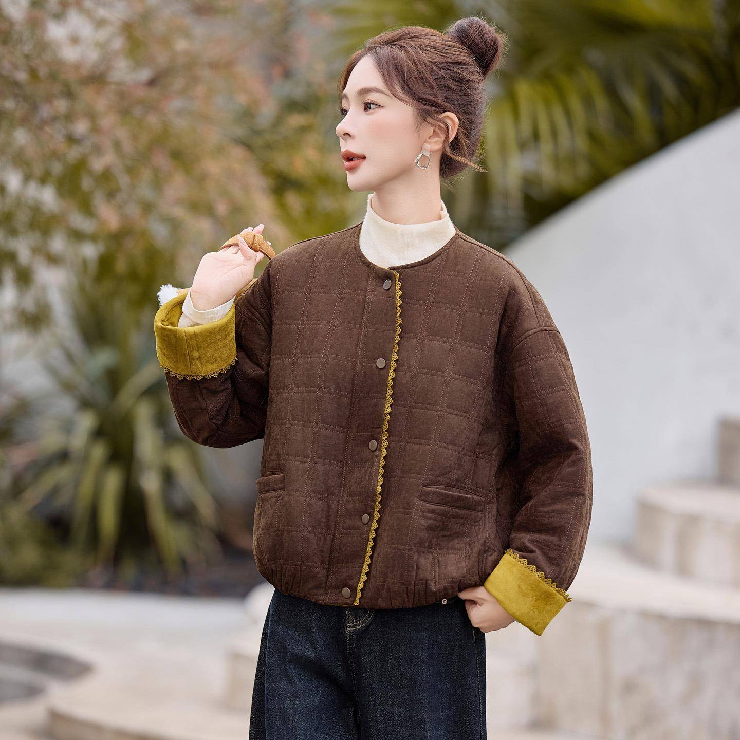 领棉服ZYU9010M女冬季新款计时尚洋气圆小个子设感轻薄夹棉保秋暖