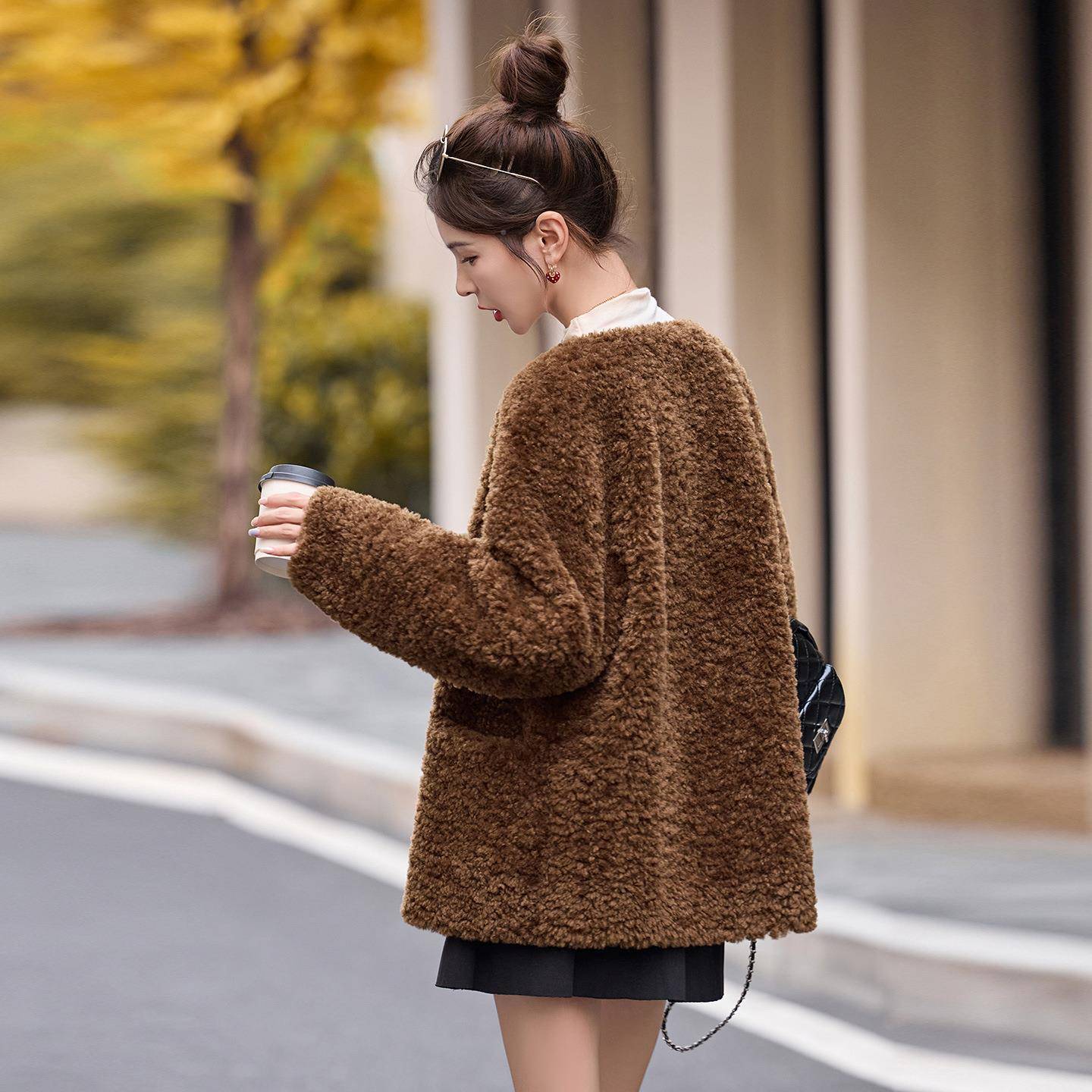 2闲025时秋冬新款上衣高级感慵懒风休皮毛体百ZH2653-1搭尚外套 Z