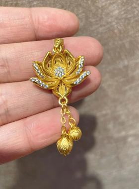 微镶两世欢莲花莲蓬毛衣链挂坠