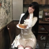 蝴蝶结假两件长袖 BBING甜饼 少女奈奈 上衣&蕾丝拼接系带百褶短裙