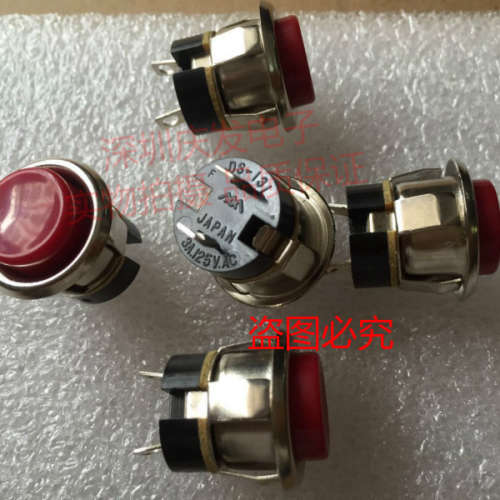 原装日本三山 按钮开关 开孔17MM DS-131 3A125V 按通常开 高20MM