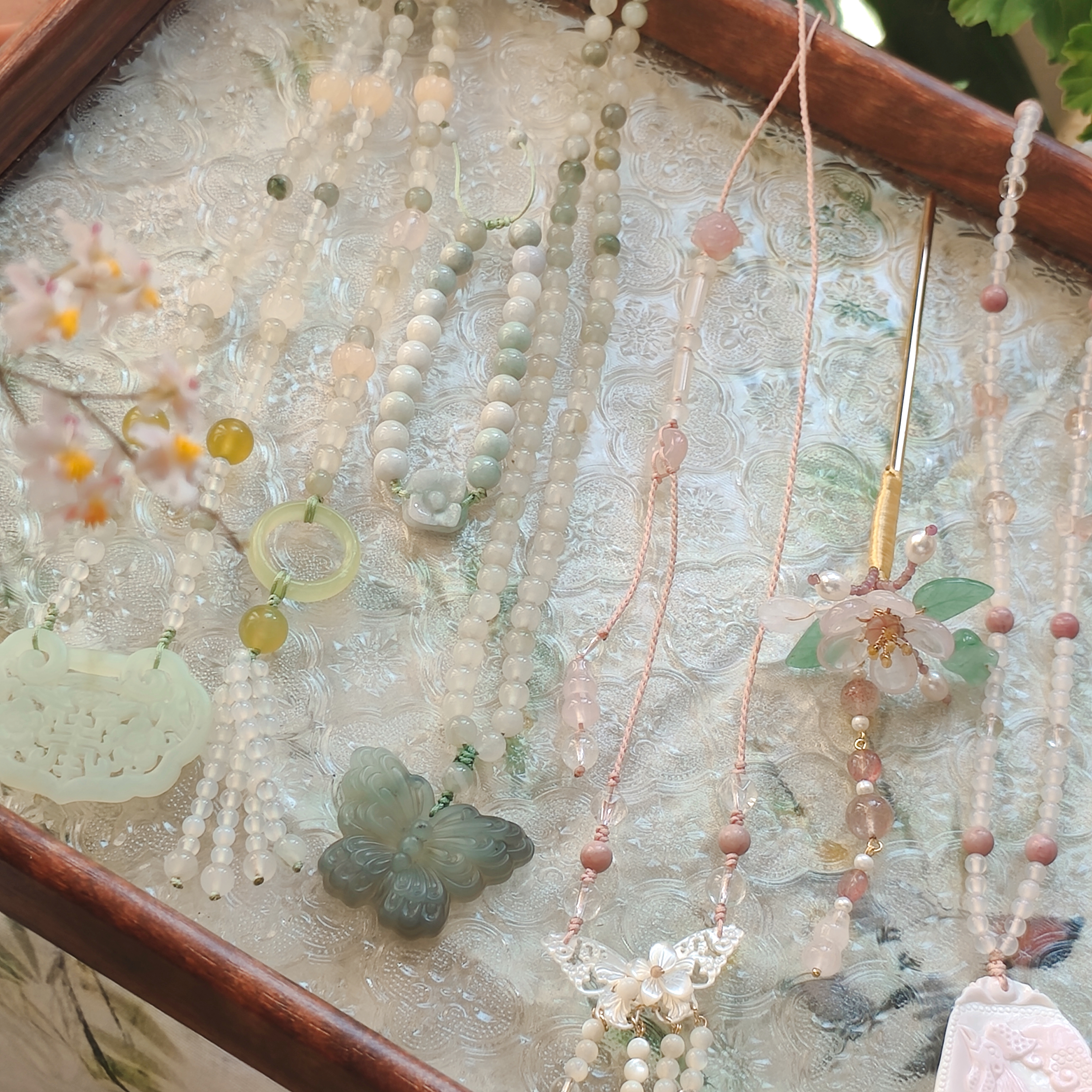 【群芳】古风天然石岫玉翡翠蝶贝女皇贝粉晶璎珞发簪项链集合