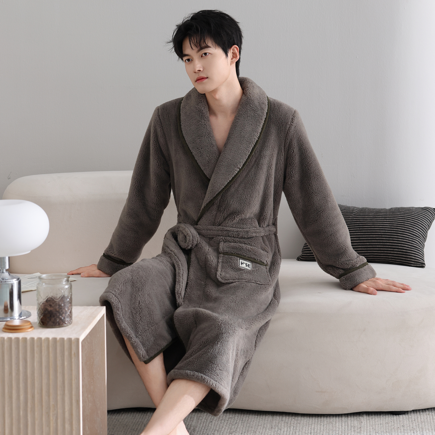 男士冬季珊瑚绒睡袍加绒保暖冬天法兰绒加厚中长款浴袍家居服睡衣