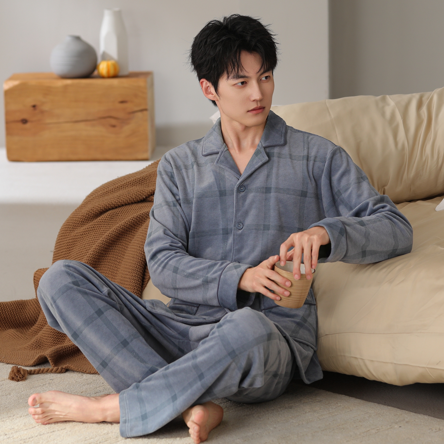 新款男士珊瑚绒冬季睡衣简约保暖海岛绒秋冬开衫家居服男加厚薄绒