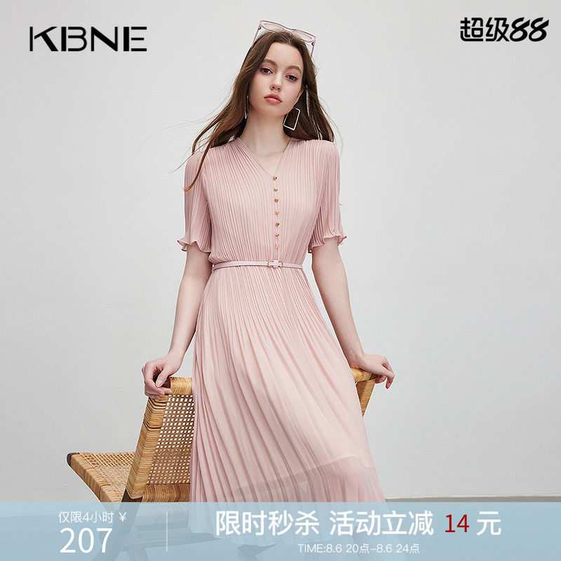 KBNEV领连衣裙女欧若风粉色裙子2026夏季新款气质显瘦爆款长裙女