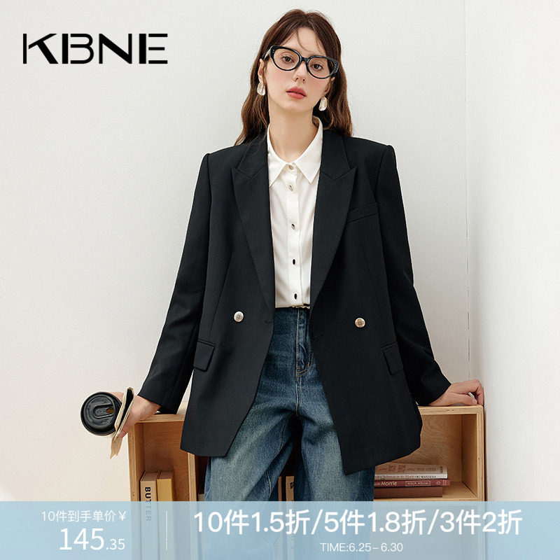KBNE2025新款长袖双排扣黑色简约阔版宽松通勤休闲西装外套女春秋