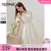 新款 KBNE连衣裙女白色欧根纱裙子2024夏季 气质V领长裙 显瘦泡泡袖