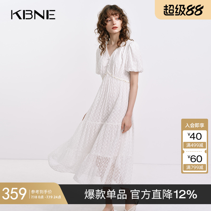 连衣裙女装法式镂空刺绣连衣裙KBNE2025年夏季新品蕾丝短袖长裙
