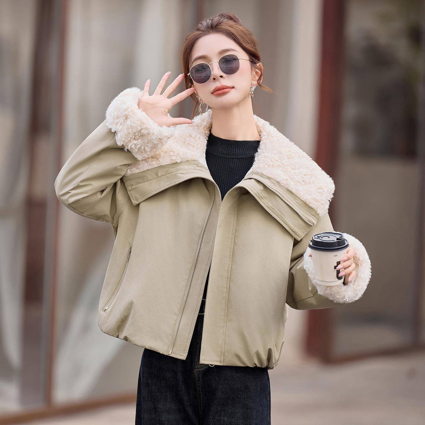 2女式羽绒服2025新款洋气仿羊羔XR2522-1毛秋加厚保暖派克服外套