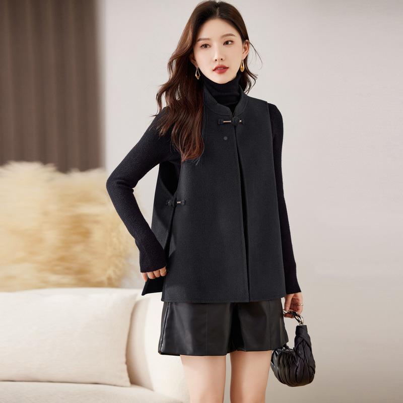 20无2秋冬新中式国风羊古毛呢马夹MN5823-0女复盘扣袖上衣外套坎