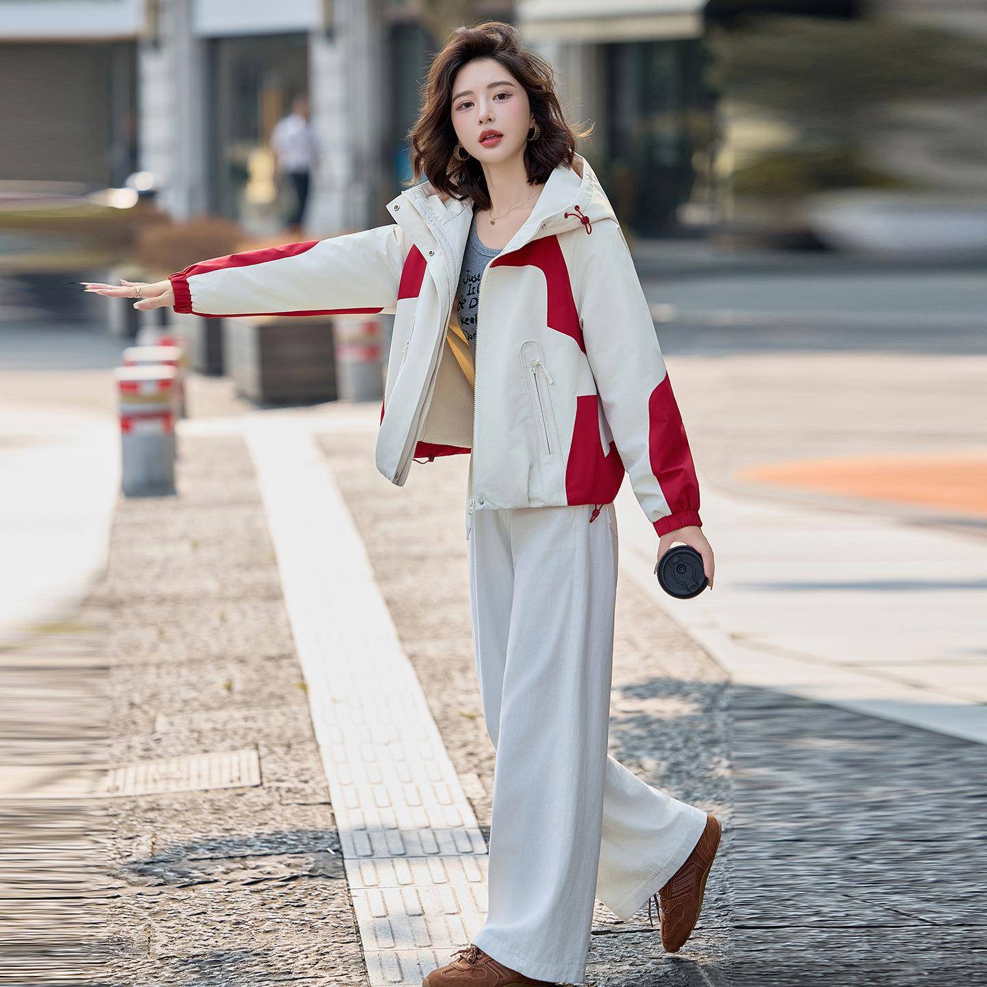 025秋季工新3款穿搭拼色连帽外套女夹克上衣设计HF8937-0感加绒装