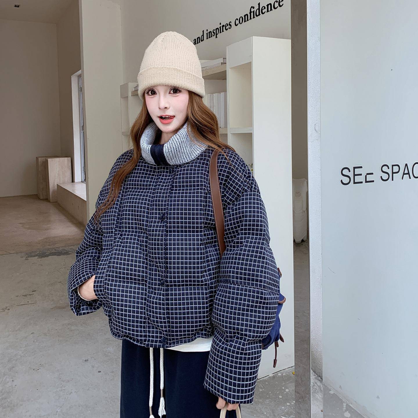 绒HS3351-1服女2025冬新款个小羽子超好看立领格子3保暖时尚面包