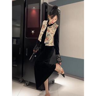 欧洲站2025秋冬季新款新中式今年流行小香风马甲丝绒连衣裙子套装