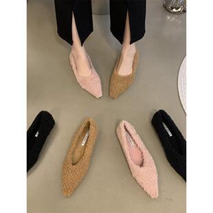 香港2025年新款秋季女鞋时尚百搭尖头浅口毛毛鞋女低帮平底单鞋女