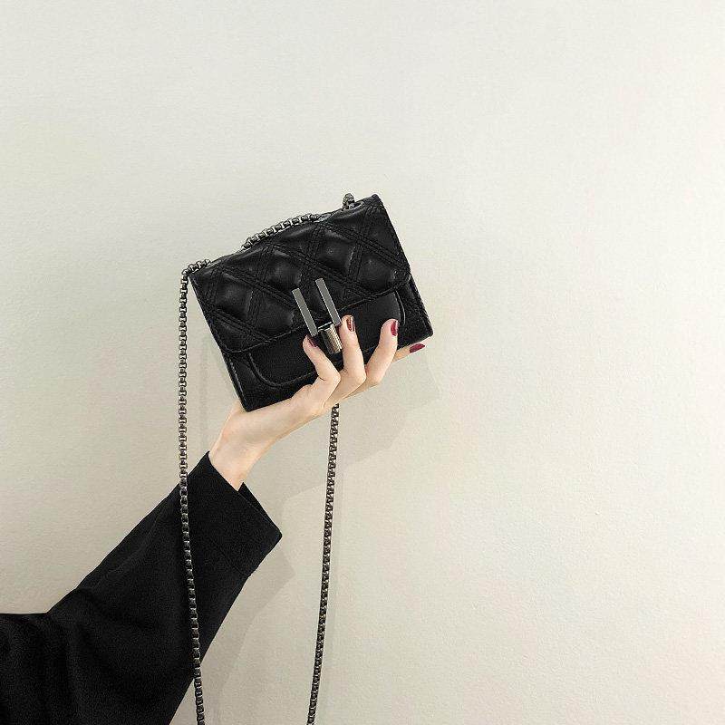 法国专柜超火小包包女小众2025新款时尚菱格链条斜挎包迷你小方包,箱包皮具/热销女包/男包,手机包,淘宝优惠券,粉丝福利购,淘宝优惠卷