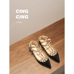 闭眼入 漆皮铆钉尖头鞋 CING`CING 招牌款 女 真皮底绑带平底鞋 单鞋
