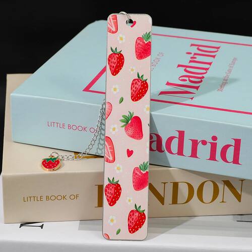 Romantic and cute bow and strawberry themed double-sided fem