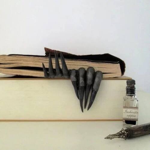 1pcs Creative Hand of The Devil Halloween Horror Movie Bookm