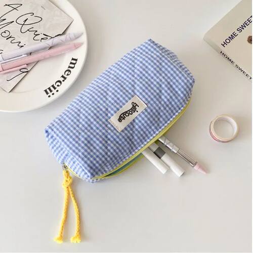 1PC Color blocking checkered pencil case, girls' stationery