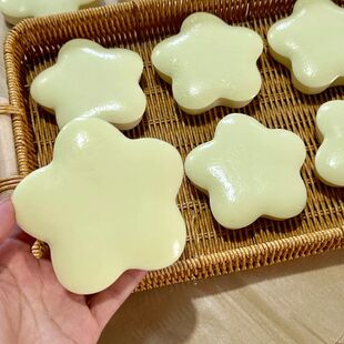 Yellow Squishy Star Fidget Toy Slow Rising Pinch Stress Reli