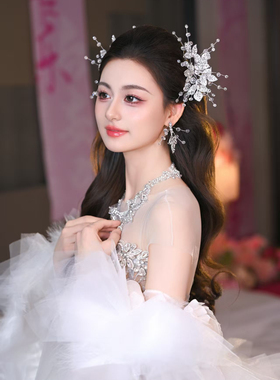 一诺新娘新款头饰带耳环2025新款白纱结婚头饰影楼拍摄头饰加耳环