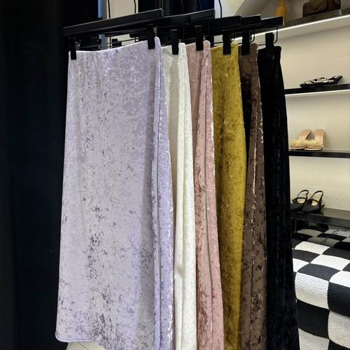 2025百搭高级感秋钻石绒真丝绒半身裙女新中式国风大码A版包臀