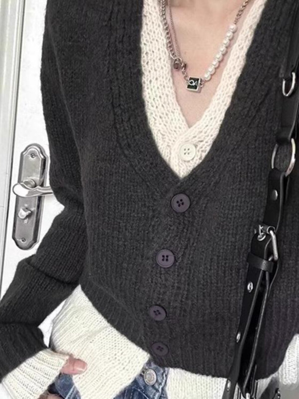 假两件v领针织衫女2025夏季新款设计感宽松休闲内搭打底长袖上衣