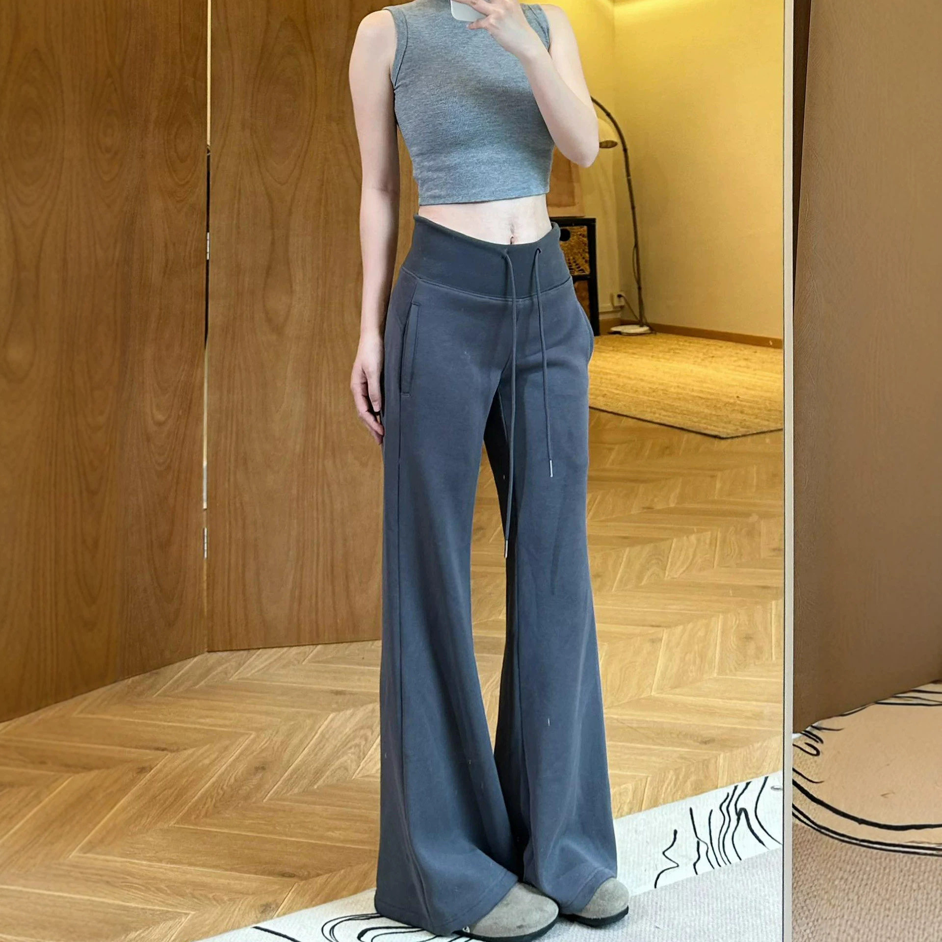 【婵兰】玫粉色秋季美式垂感显瘦运动微喇裤女休闲辣妹瑜伽卫裤
