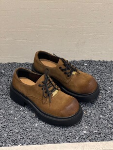 色系磨砂翻毛皮厚底女单鞋大圆头擦色做旧金标粗跟系带工装鞋