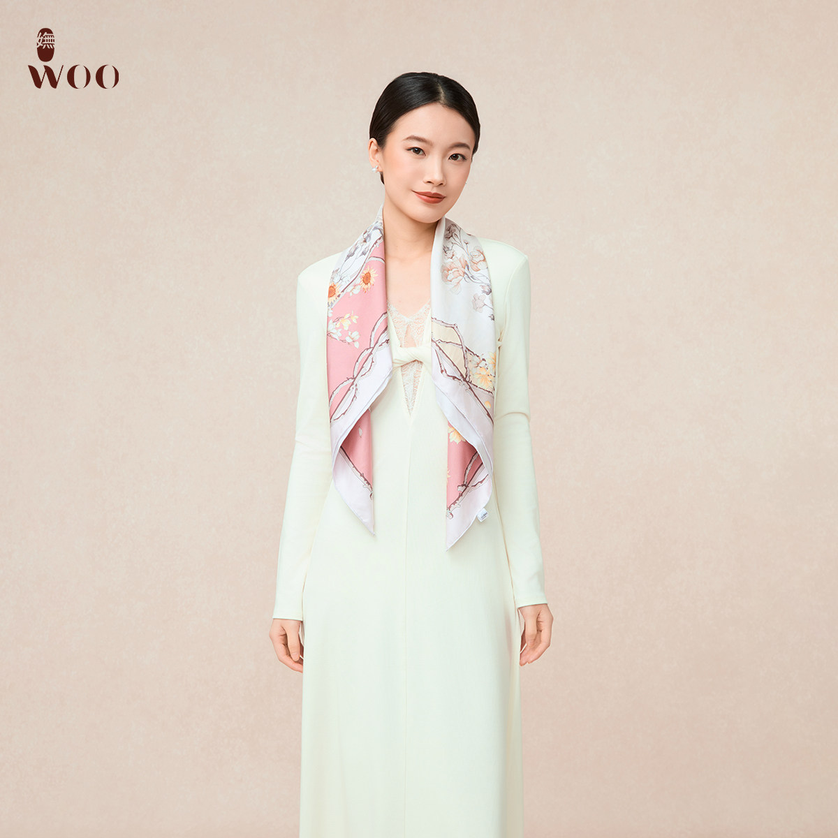 嫵WOO【限时折扣】蝶栖花丛女真丝印花方巾春夏百搭披肩气质丝巾