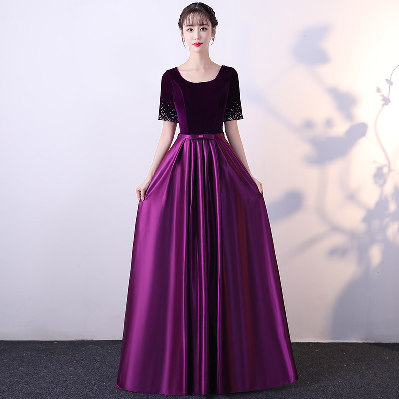 合唱演出服装女2023新款学生大气现代优雅大合唱团体指挥礼服长裙