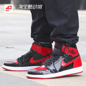 断码清仓 现货 Air Jordan 1 AJ1黑红禁穿 漆皮篮球鞋 555088-063