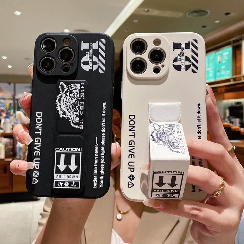 中国猛虎适用于苹果17Pro手机壳16ProMax/15plus防摔男款iPhone14Pro磁吸支架13/12/11/XR/Max/8腕带个性潮牌