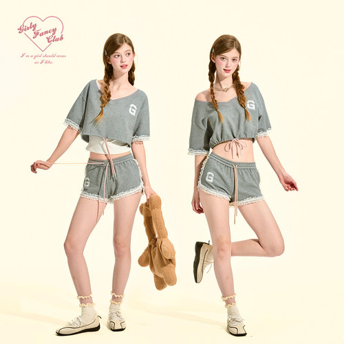 GirlyFancyClub又甜又辣运动风舒适慵懒宽松灰色高腰短款t恤套装