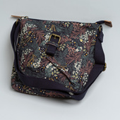 欧美小众设计 优雅气质叶子精致印花帆布斜挎包 百搭轻便旅游小包