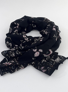 新款欧美时尚 优雅气质黑色花朵印花围巾女春秋 百搭旅游丝巾披肩