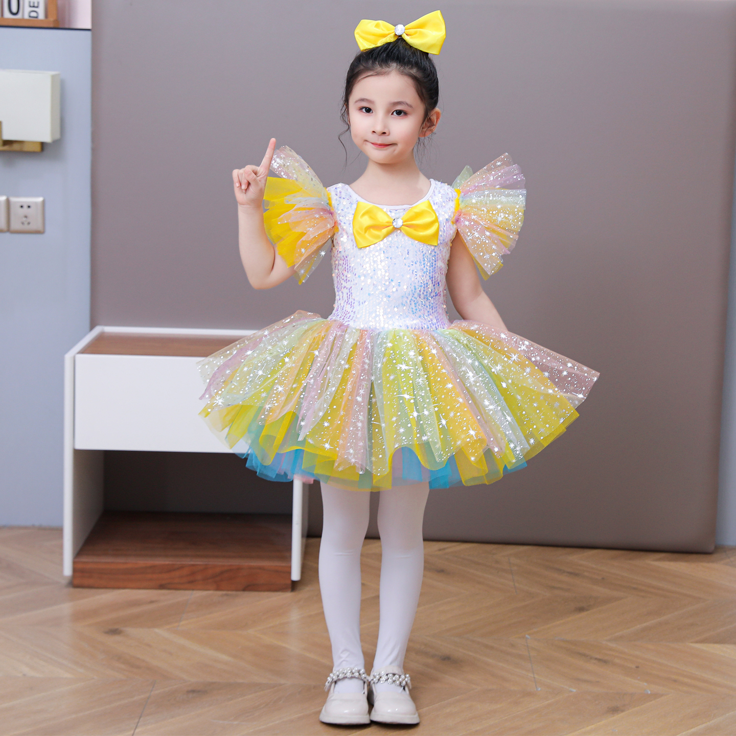 六一儿童舞蹈裙幼儿蓬蓬裙演出服