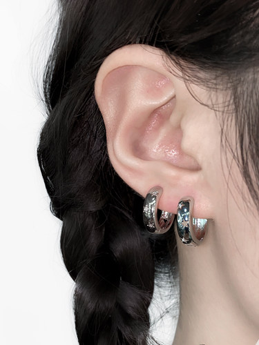 【全店买四免一】五角星耳圈